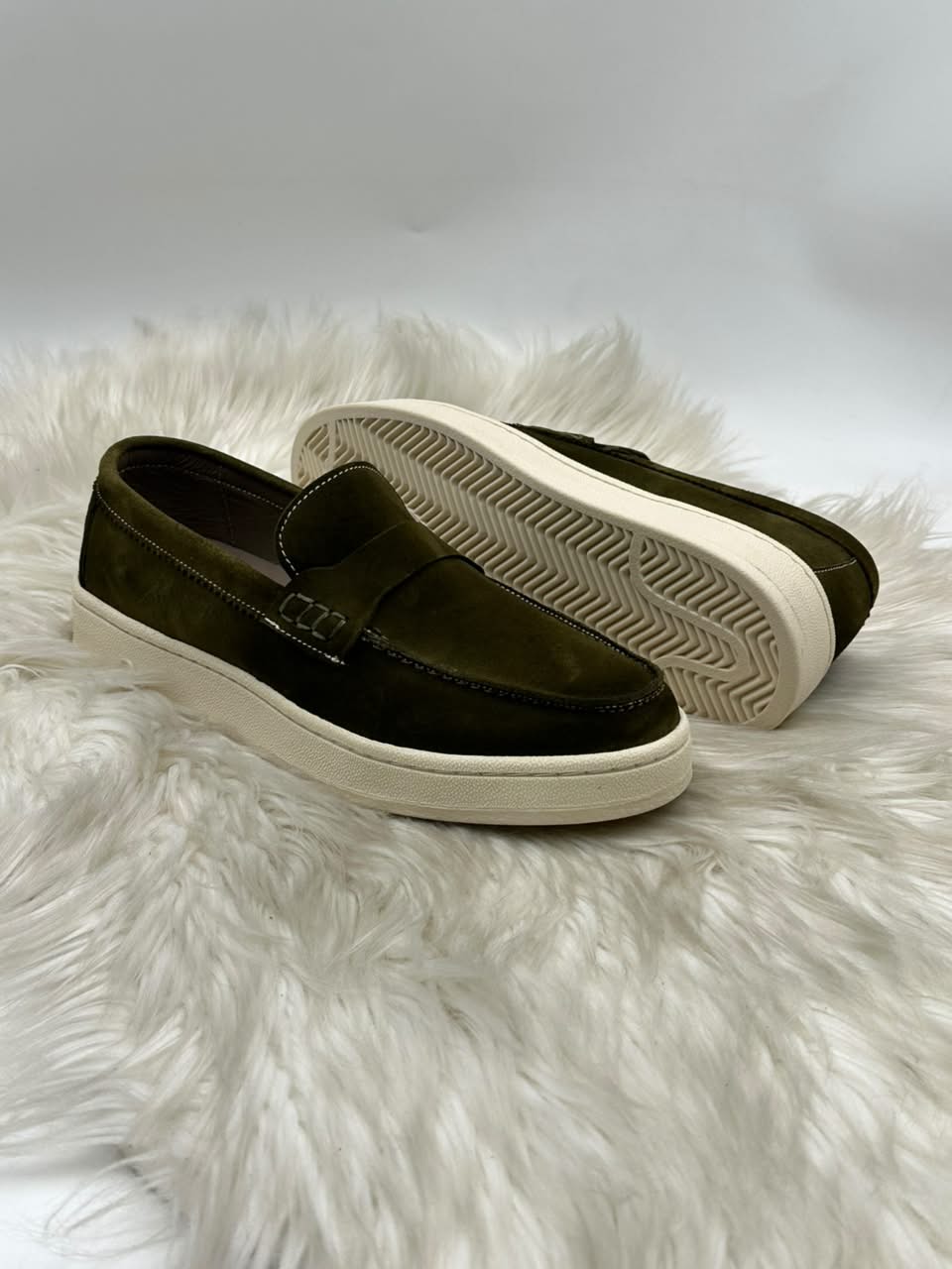 Mocassins en Suède Atheer – Élégance & Confort Au Quotidien